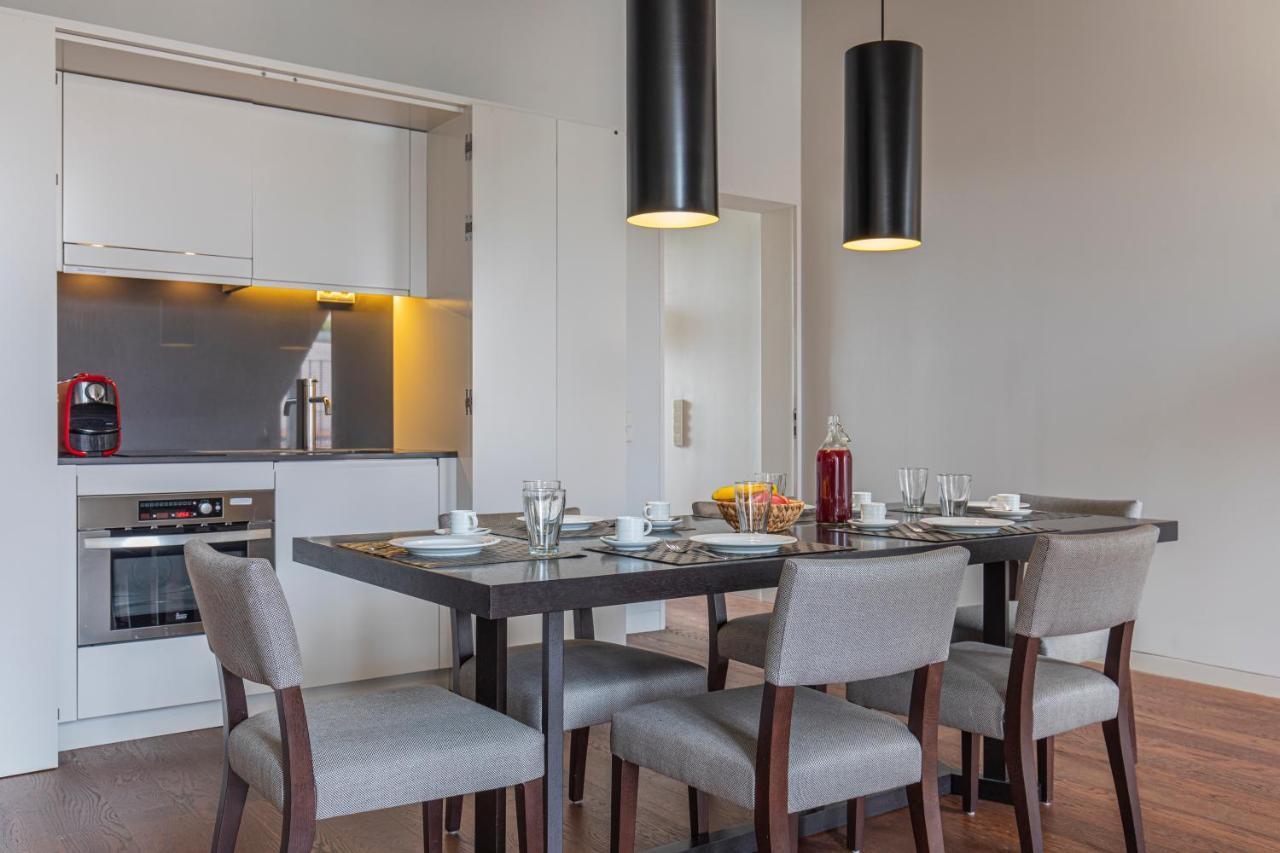 8 Building Apartment 403 T2 - River & Garden View Lisboa Εξωτερικό φωτογραφία
